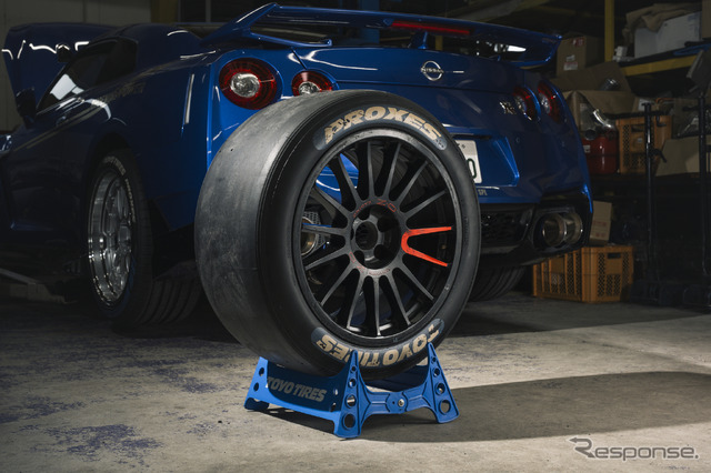 トーヨータイヤ「PROXES Slicks」(ニュルブルクリンク専用スペック)