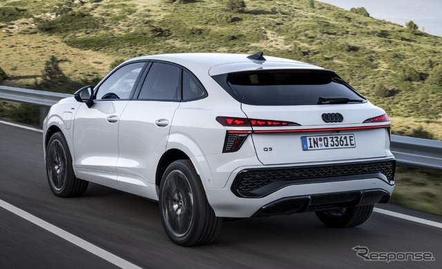アウディ Q3スポーツバック eハイブリッド新型