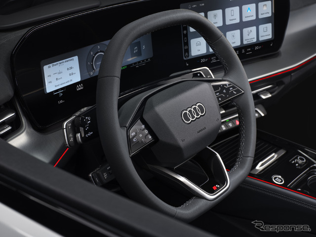 アウディ Q3スポーツバック eハイブリッド新型
