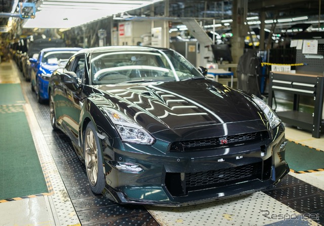 日産自動車 栃木工場をラインオフした最後のGT-R