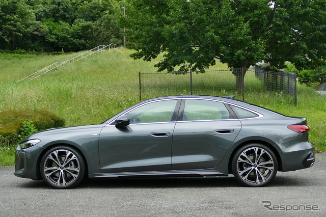 アウディ A5セダン TFSI quattro 150kW S Line