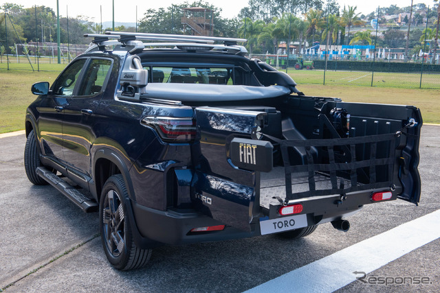 フィアット『トロ』改良新型の純正用品「MOPAR」装着車
