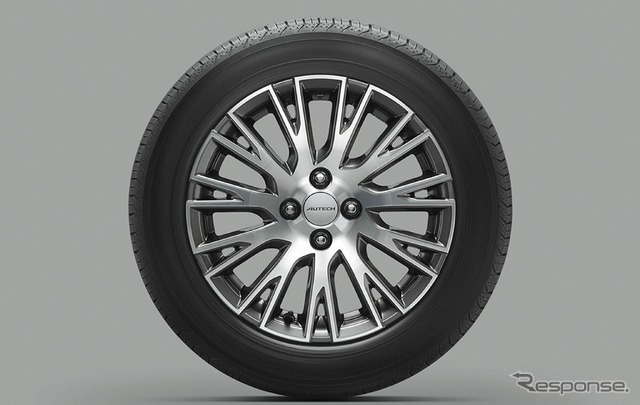 日産『ノート』の「AUTECH LINE」