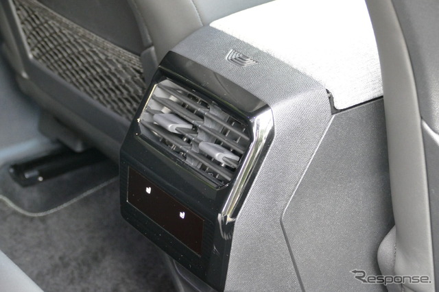 プジョー3008 GT HYBRID アルカンターラパッケージ