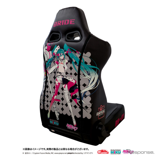 初音ミクデザインのスポーツシート、2025年版は「エルゴスター」、ブリッドが22万円で期間限定オーダー開始