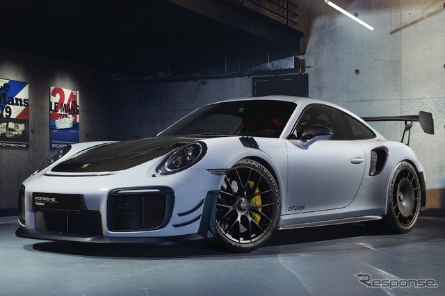 ポルシェ 911 GT2 RSマンタイ