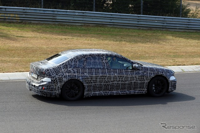 BMW M3 EV版のプロトタイプ