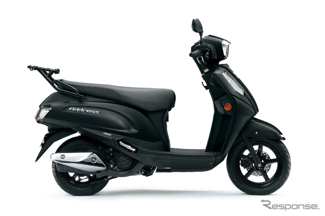 スズキの新型スクーター『アドレス125』(マットブラックメタリックNo.2)