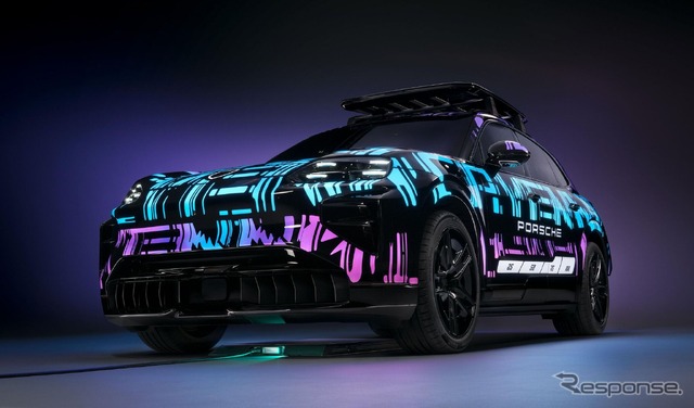 ポルシェ『カイエン・エレクトリック』プロトタイプと11kWワイヤレス充電器