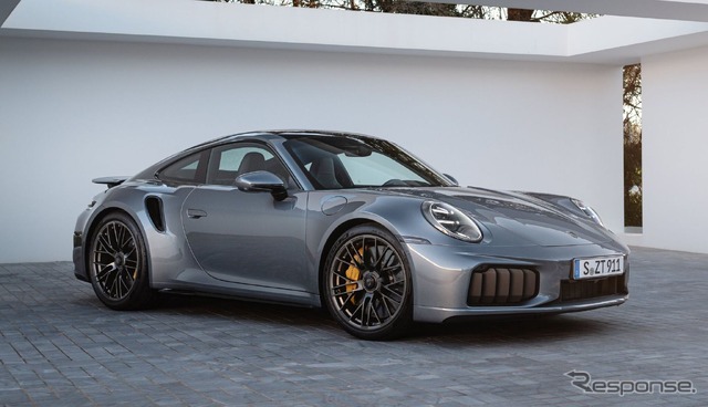 ポルシェ 911ターボS 新型