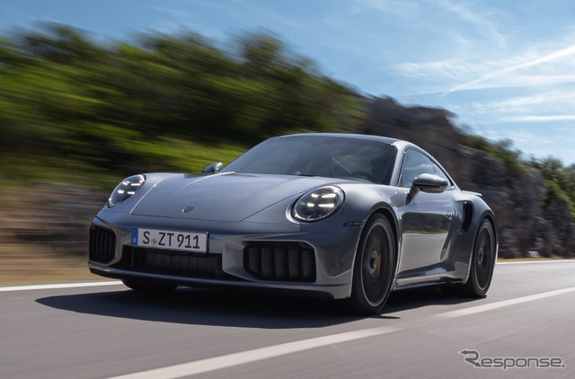 ポルシェ 911ターボS 新型