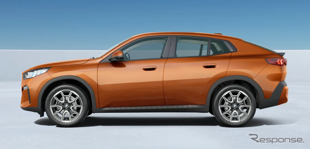 BMW X2 新型の「xDrive20d」(欧州仕様)