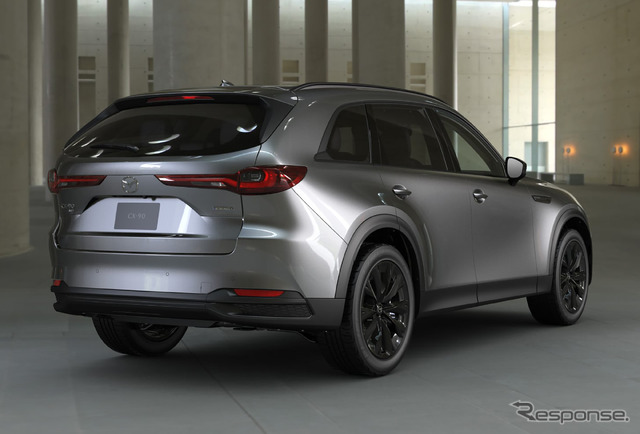 マツダ CX-90 の3.3ターボS「プレミアムスポーツ」