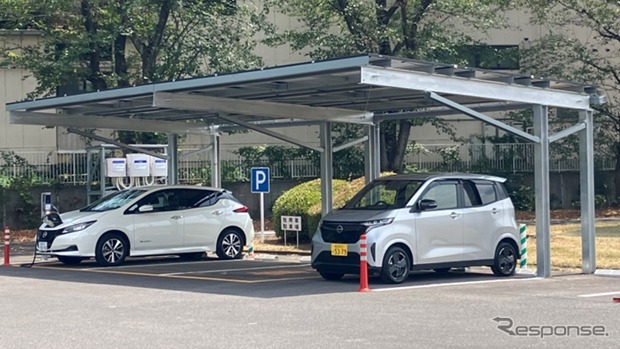 コスモ石油中央研究所に設置したソーラーカーポート、蓄電池、EV車両と充電設備