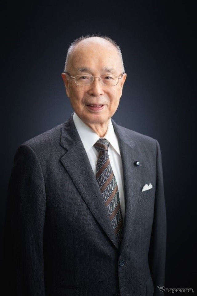 伊賀健一博士