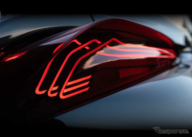 トヨタ『スープラ』専用LUXX LEDテールランプ「Laser Style」