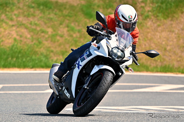 スズキ GSX250R