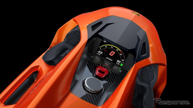 ランボルギーニとCAYAGOが共同開発した水中スクーター「SEABOB SE63」