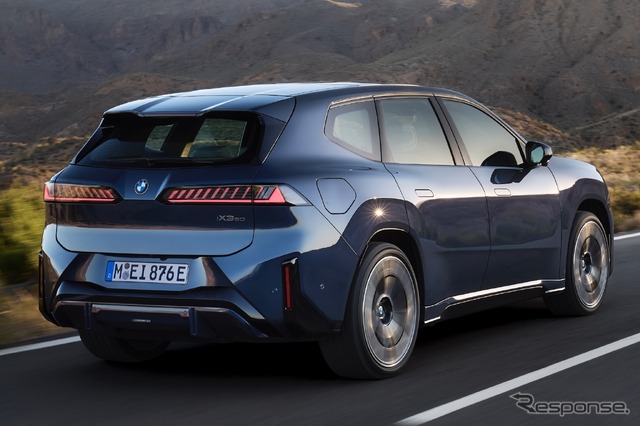 BMW iX3
