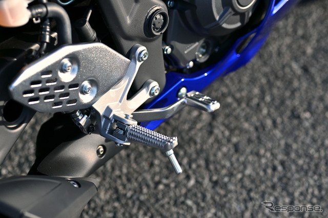 ヤマハ YZF-R25