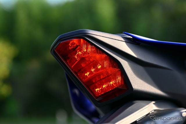 ヤマハ YZF-R25