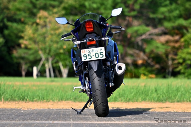 ヤマハ YZF-R25