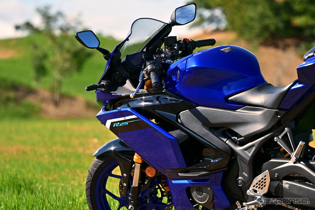 ヤマハ YZF-R25
