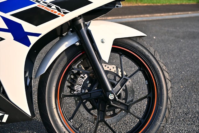 スズキ GSX250R