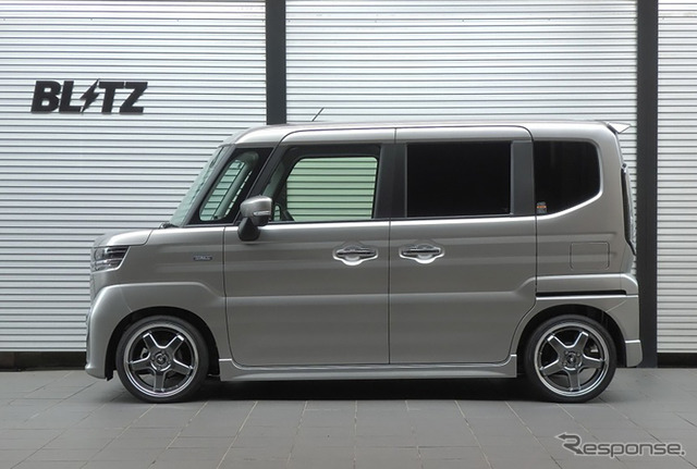 ブリッツ DAMPER ZZ-R　スズキ・スペーシア4WDモデル装着例（基準車高：フロント 21mmダウン / リア 16mmダウン）