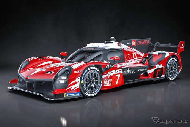 GR010 HYBRID  7号車 2025年ル・マン特別リバリー車両展示