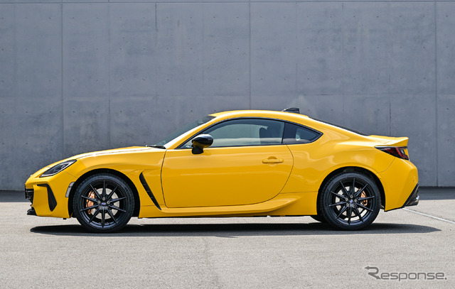 スバル BRZ STI Sport YELLOW EDITION