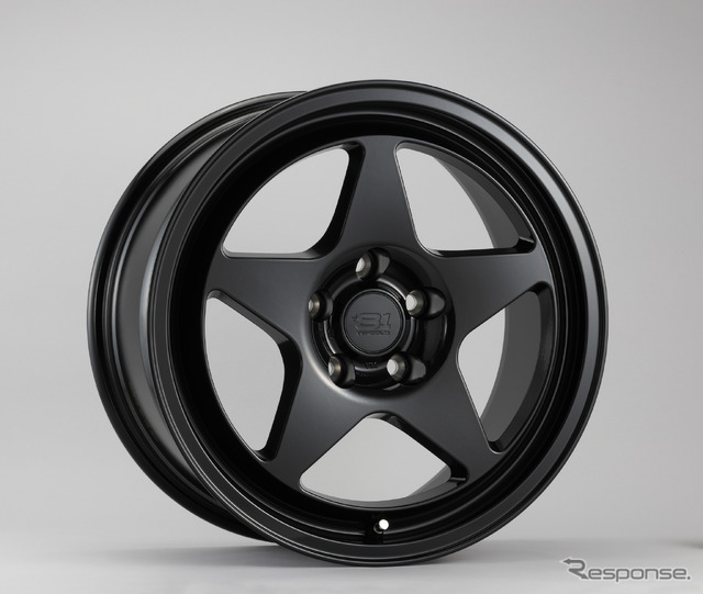阿部商会「ラ・ストラーダ」ブランドの新型ホイール「+81Wheel」グロスブラック
