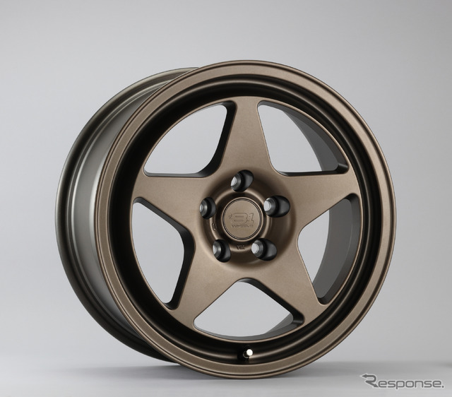 阿部商会「ラ・ストラーダ」ブランドの新型ホイール「+81Wheel」ブロンズ