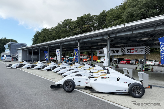 「DOME F110」をベースとした童夢製フォーミュラレーシングカーがTGR-DCレーシングスクール車両に