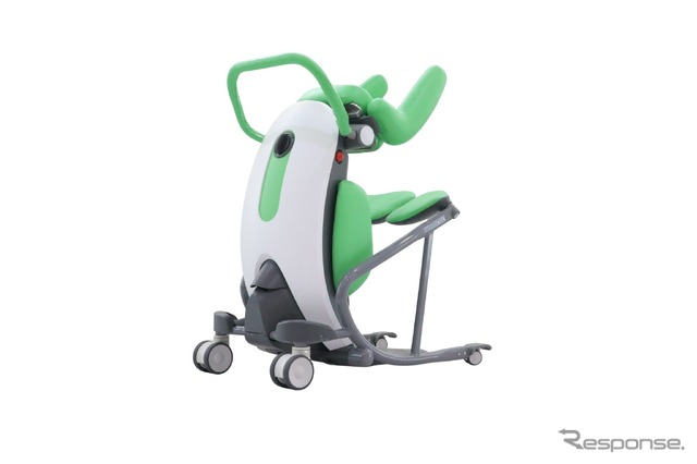 ジヤトコの移乗機構付き車いす「Lifmy（リフミィ）」