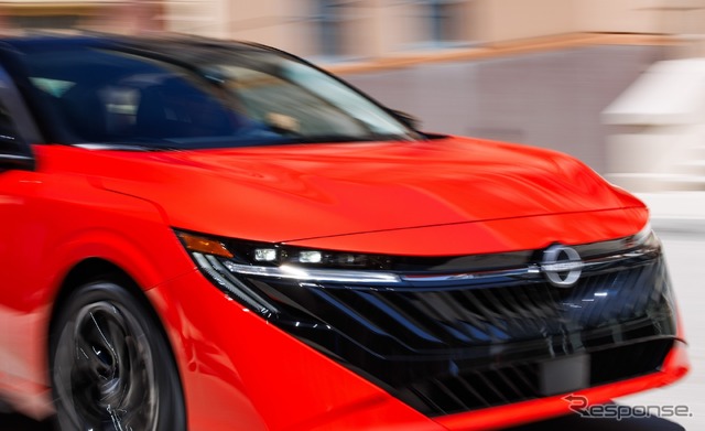 日産 セントラ 新型