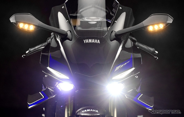ヤマハ YZF-R1(2025年)
