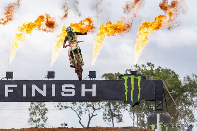 ロマン・フェーブル選手がモトクロス世界選手権（MXGP）のMXGPクラスでシリーズチャンピオンを獲得