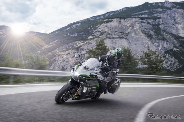 カワサキ Ninja H2 SX SE 2026年モデル