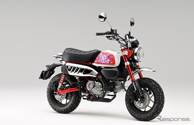 Honda × Kuromi モンキー125用タンクサイドパネル