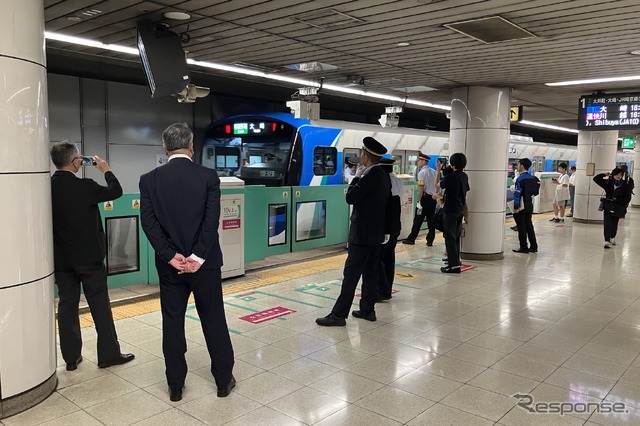 71-000形2番電車、折り返しの大崎行き