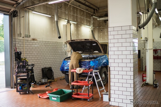 ランドクルーザーの重整備を専門的に行う自動車整備工場「FLEXテクニカルセンター埼玉支店」