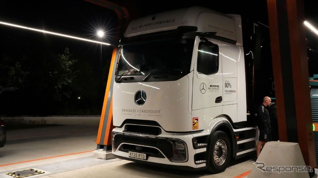 メルセデスAMGペトロナスが電動トラックのみでF1マシン輸送