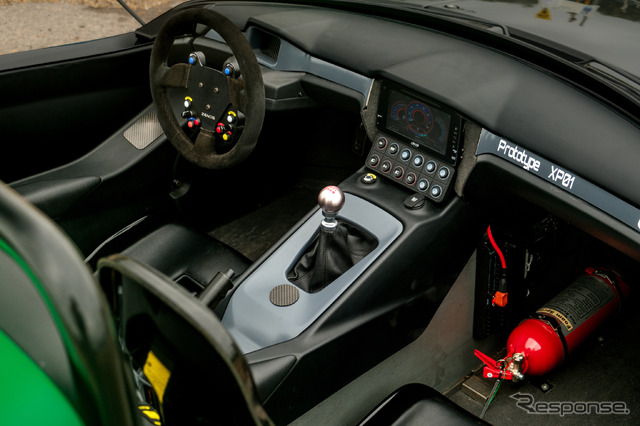 ゼノス（Zenos）『E10 RZ』のエンジニアリングプロトタイプ