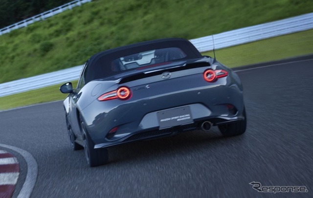 MAZDA SPIRIT RACING ROADSTER