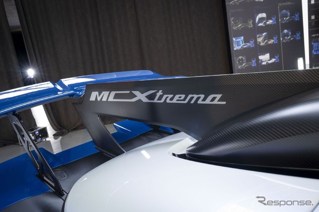 マセラティの限定生産のサーキット専用車『MCXtrema』の納車式