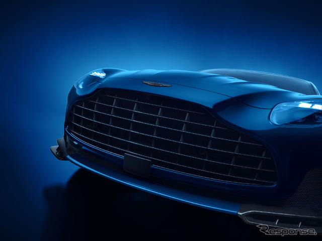アストンマーティン DB12 S