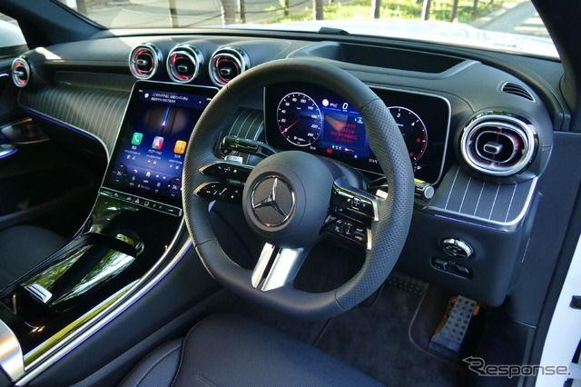 メルセデスベンツ GLC 220d 4MATIC クーペ（ISG）