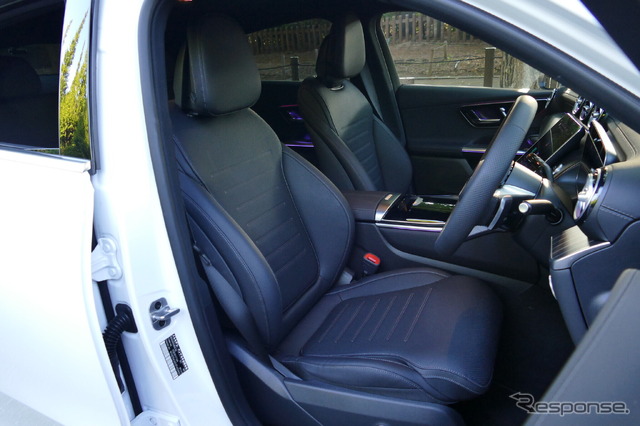 メルセデスベンツ GLC 220d 4MATIC クーペ（ISG）