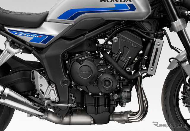 ホンダ CB1000Fの999cc水冷直列4気筒エンジン